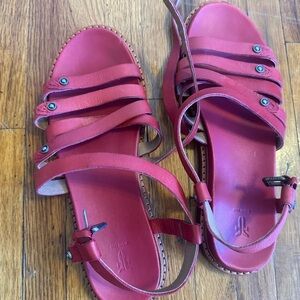 FRYE Andora strappy red leather sandals